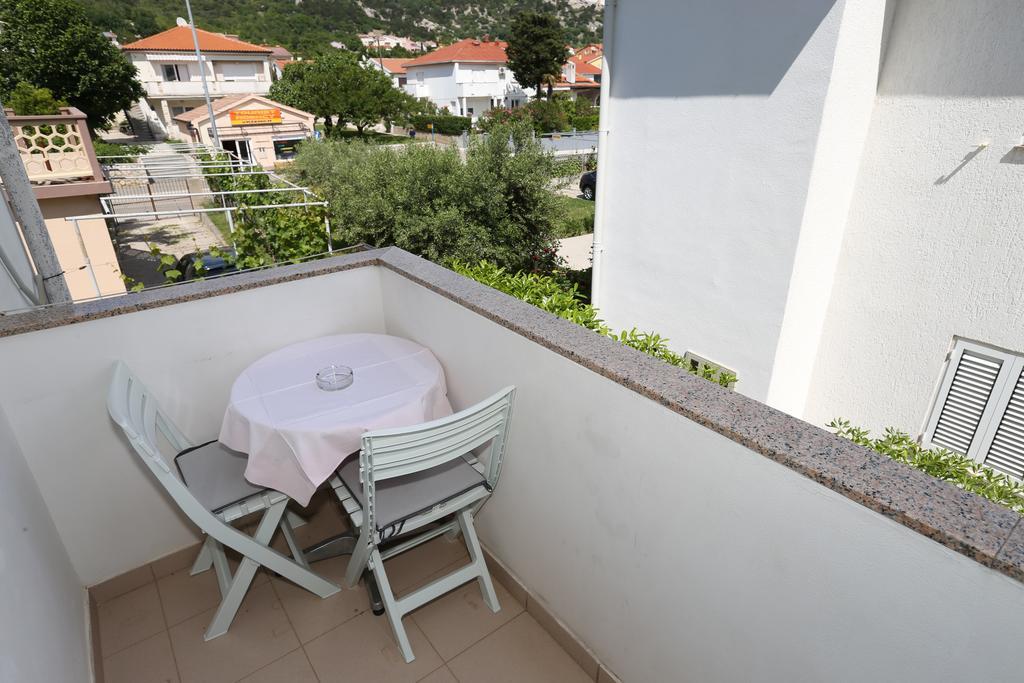 Apartments Ljubica Baska  Exterior photo