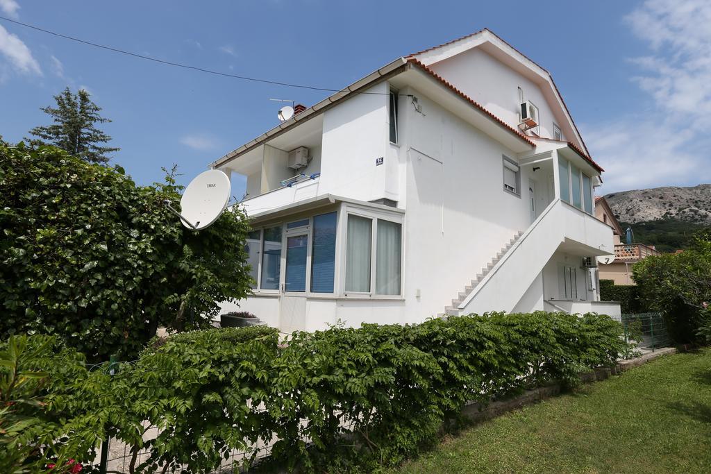 Apartments Ljubica Baska  Exterior photo
